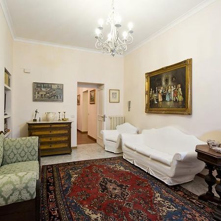 Fontana De Trevi Apartment Rome Room photo